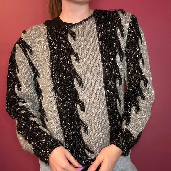 Cee Vintage 90's Abstract Knitted Sweater - Picture 1 of 4